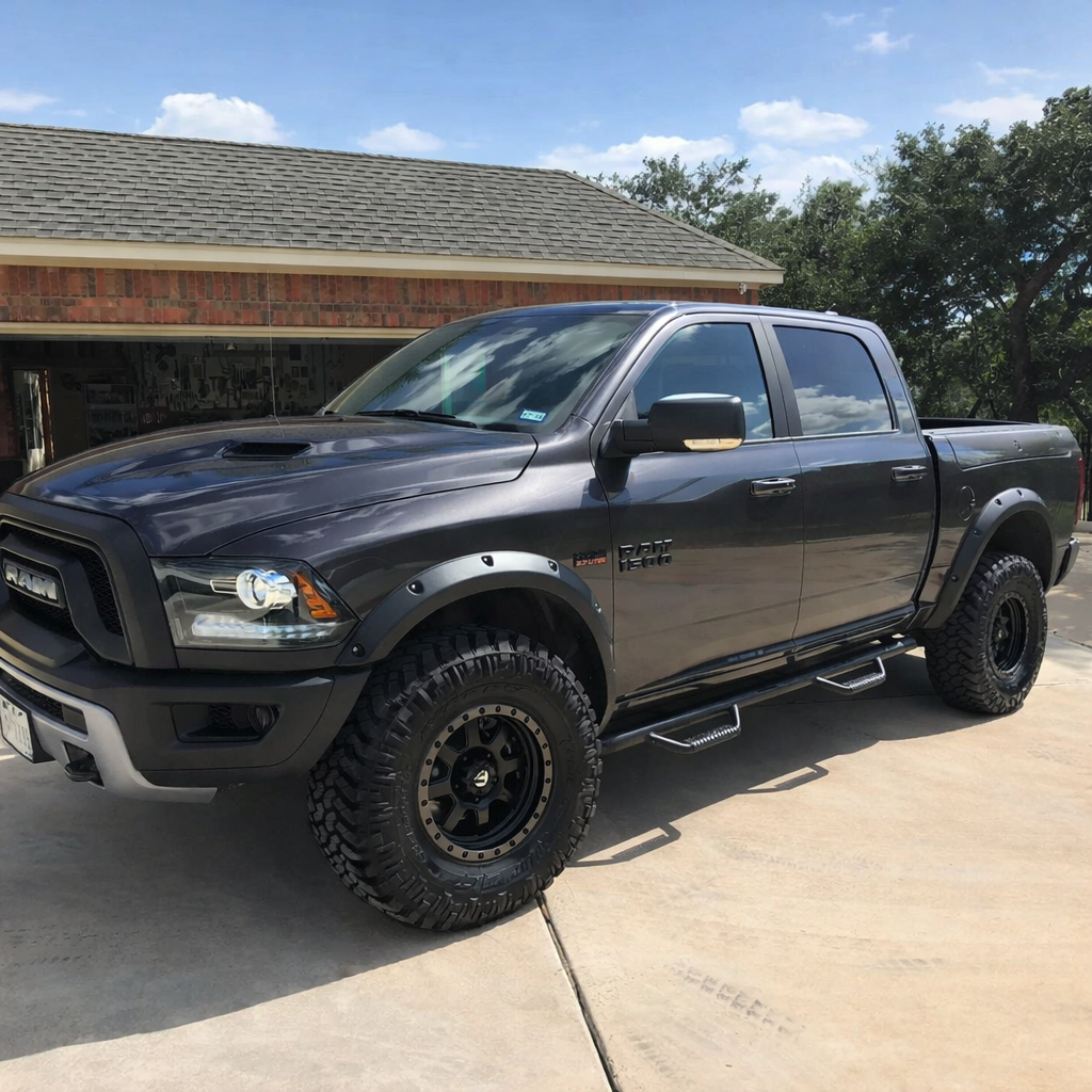 Dodge Ram 1500 fender flares met bout-accenten gen 4 2009-2018