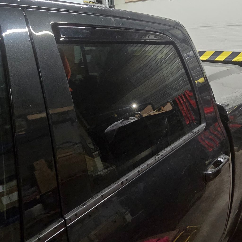 Dodge Ram rain deflectors gen 4 2008-2018 (crewcab)