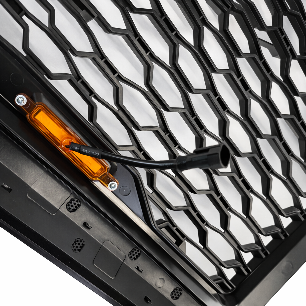 Chevrolet Silverado grill incl. led 2016-2018