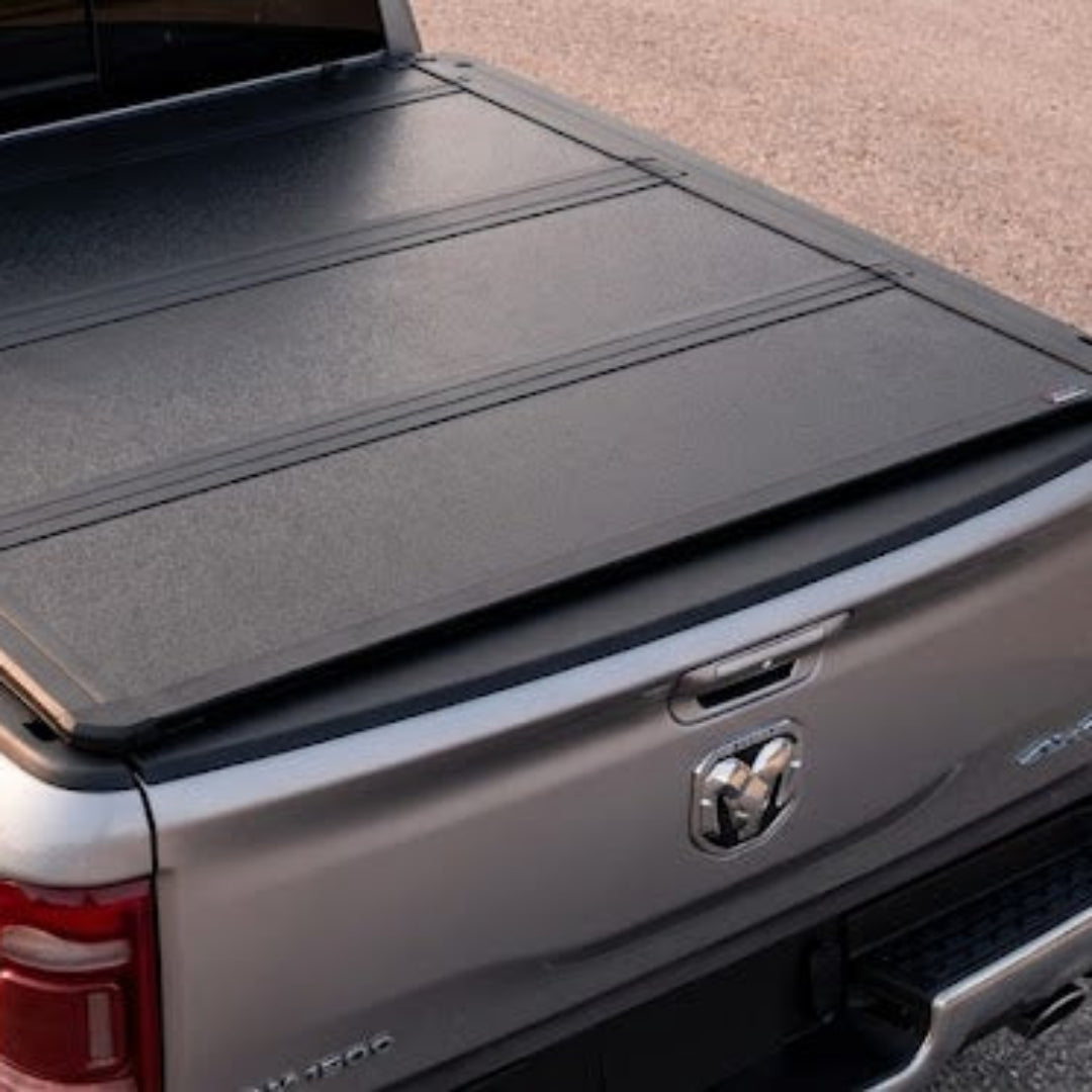 Dodge Ram bed cover 5,5 ft aluminium