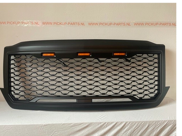 Chevrolet Silverado grill incl. led 2016-2018