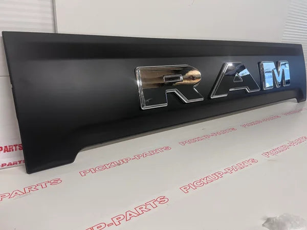 Dodge Ram 1500 tailplate