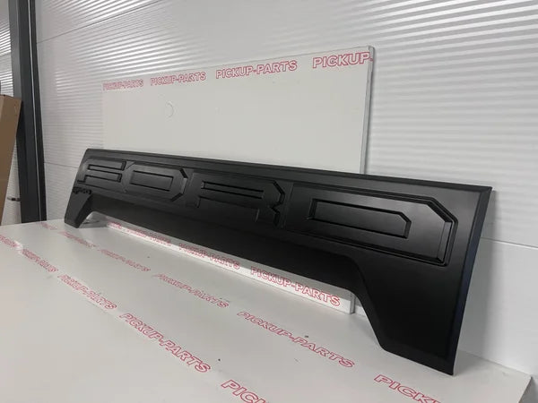 Ford F150 raptor tailplate